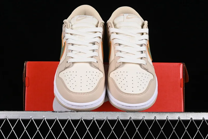All categories Nk SB Dunk series Nk SB Dunk Low low-top sneakers K version Nk Dunk Low "Pale Ivory" dark and light ivory color matching SB low-top sports and leisure sneakers FQ6869-131